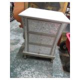 GLITTERY NIGHT STAND