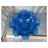 FENTON RUFFLED COLONIAKL BLUE BOWL