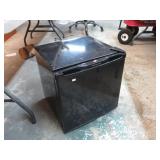 MINI REFRIGERATOR