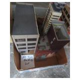 'H O' SCALE MODEL TRAIN BUILDINGS