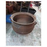 30gal ? CAST IRON KETTLE