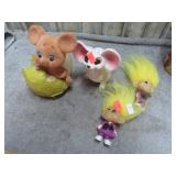 FIGURINE ASSORTMENT