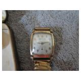VINTAGE GARLAND WATCH