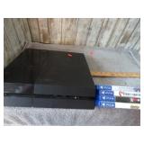 SONY PLAYSTATIN PS4 CONSOLE & 5 GAMES