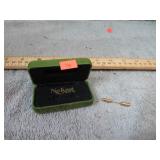 NO KNOT TIE BAR