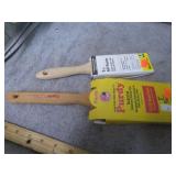 2-- PPROFESSIONAL PAINT BRUSHES
