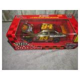 1:24 DIECAST #94 McDONALDS RACE CAR