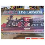 SEALED 1:25 THE GENERAL TRAIN MODEL