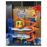 HOTWHEELS ULTIMATE GARAGE