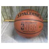 BASKET BALL