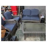 NICE PATIO TABLE & CHAIR SET