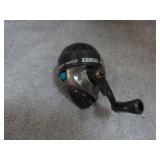 ZEBCO FISHING REEL