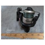 SPINNING REEL