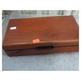 CIGAR HUMIDOR