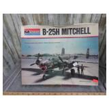 B-25 AIRPLANE MODEL