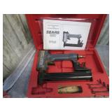CRAFTSMAN 1/4" CROWN STAPLER