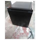 DORM SIZE REFRIGERATOR