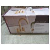 (NIB) VANITY FAUCET