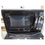 MICROWAVE OVEN