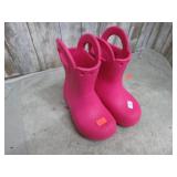 CROCS ROAN BOOTS -- C7