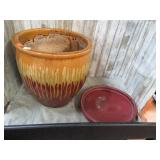 LARGE POTTERY PLANTER