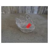 GLASS SWAN TRINKET BOX