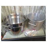 STEW POT & STEAMER