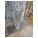 CHRYSTAL BUD VASE