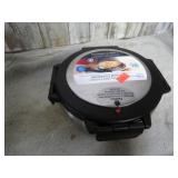 INSULATED FOOD CONTAINER
