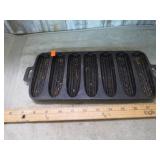 CAST IRON CORN BREAN PAN