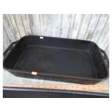 LODGE CAST IRON BAKING PAN