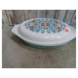 PYREX DIVIDED BAKING DISH W/ LID