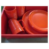 RUBBERMAID DISHES