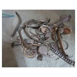 ASSORTED VINTAGE WATCH BANDS & PARTS