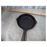 GRISWOLD 6 1/4" CAST IRON SKILLET