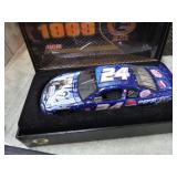 1:24 DIECAST 1999 #24 JEFF GORDON CAR