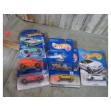 6-- HOTWHEELS DIECAST CARS