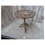 MINI BRASS TABLE