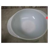 PYREX 2qt OVEN DISH