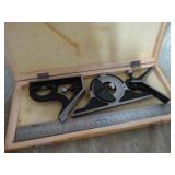 SQUARE, CENTER FINDER, PROTRACTOR SET