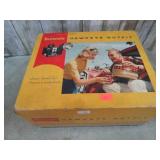VINTAGE KODAK BROWNIE CAMERA