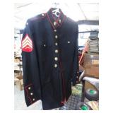 USMC DRESS UNIFORM -- 43L