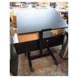 ADJUSTABLE PODIUM / LECTERN