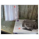 WILTON CAKE PANS & FLOWER FORMER SET