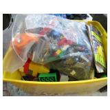 MEGA & LEGO BUILDING BLOCKS