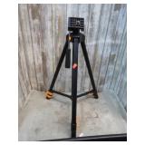 CAMERA TRIPOD