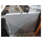 BI-FOLD TABLE