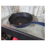 ENAMELED CAST IRON SKILLET