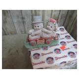 DREAMSICLE JUST MARRIED FIGURINE