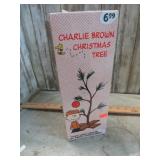 14" CHARLIE BROWN CHRISTMAS TREE